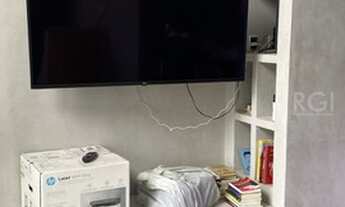 Imagem 5: Porto Alegre - Apartamento Padrão - Azenha