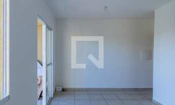 Imagem 2: Apartamento para Aluguel - Parque Fazendinha, 3 Quartos, 72 m2