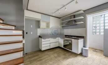 Imagem 3: Porto Alegre - Casa Padrão - Cavalhada