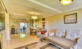 Imagem 2: Porto Alegre - Casa Padrão - Tristeza