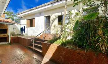 Imagem 7: Ótima casa na região da Aclimação, 03 dormitórios e 03 vagas de garagem