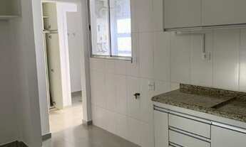 Imagem 5: Venda - Jardim Paulistano Apto reformado, 3 dormitórios, sendo 1 suite, 1 vaga. Excelente