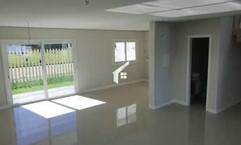 Imagem 7: PORTO ALEGRE - Casa de Condomínio - Hípica