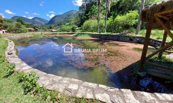 Imagem 2: Sítio para Venda em Teresópolis, Serrinha, 2 dormitórios, 2 banheiros