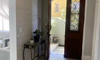 Imagem 3: Casa de condomínio para aluguel possui 350 metros quadrados com 4 quartos