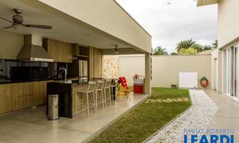 Imagem: SOBRADO - ALTO DE PINHEIROS - SP