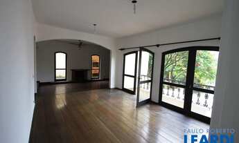 Imagem: SOBRADO - VILA MADALENA - SP