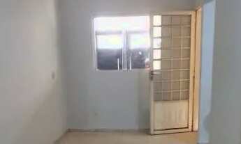 Imagem 2: Aluguel de Casa Dúplex com 2 Quartos e Garagem Fechada no Parque Marajó em Valparaíso-GO