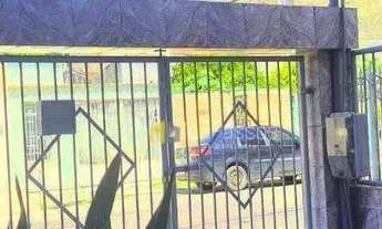 Imagem 2: Casa com 4 dormitórios à venda por R$ 370.000,00 - Getúlio Vargas - Aracaju/SE