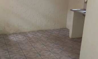 Imagem 6: Aluga-se casa e barraco de fundo na QNQ 02