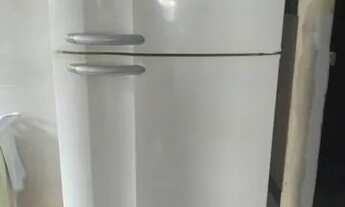 Imagem 3: Kitinete mobiliada incluso água,luz e Internet pra solteiro ou casal sem filhos