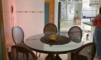 Imagem 2: Belíssimo apto com 4 suítes, 385m2 no Torre de Louvre para venda