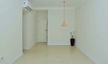 Imagem 4: Apartamento para venda possui 70 metros quadrados com 2 quartos em Botafogo - Rio de Janei