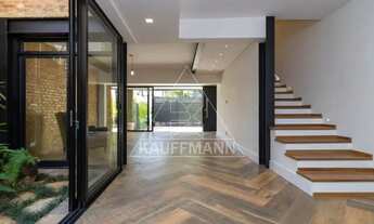 Imagem 3: Jardim Paulistano casa nova e muito charmosa, ao lado do Colégio Saint Pool, 3 dormitórios