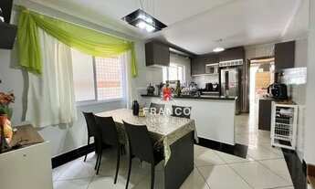 Imagem 2: Sobrado com 3 dormitórios para alugar, 160 m² por R$ 4.500,01/mês - Aviação - Praia Grande