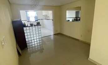 Imagem 2: Aluga-se uma casa 2/4 sendo uma suíte