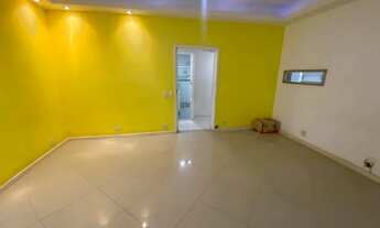 Imagem 2: Apartamento para venda com 109 metros quadrados com 3 quartos em Laranjeiras - Rio de Jane