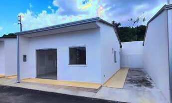 Imagem: Casa 02 quartos com suíte nova em Flores