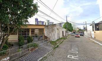 Imagem 2: 9.9982.5105 Sou um ótimo terreno com 300m2 (10x30m) em excelente localização de Barro Verm