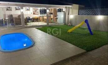 Imagem 3: Belíssima casa com arquitetura moderna, em um bairro privilegiado na zona sul de Porto Ale