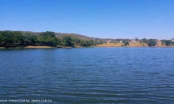 Imagem 2: Terreno em Condomínio para Venda em Hidrolândia, Centro