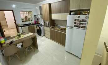 Imagem 5: Casa recém reformada no Santa Felicidade em Cascavel