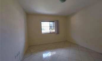 Imagem 7: Casa de condomínio para venda possui 346 metros quadrados com 4 quartos