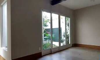 Imagem: CASA ASSOBRADADA - CAMPO BELO - SP