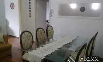 Imagem 3: Apartamento com 2 dormitórios à venda, 64 m² por R$ 220.000 - Centro - Curitiba/PR