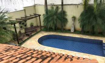 Imagem: Casa de condomínio para aluguel possui