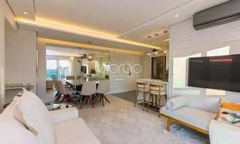 Imagem: Apartamento completamente com 76m² no Batel