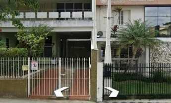 Imagem: Térrea para aluguel tem 450 metros quadrados