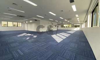 Imagem: Prédio Comercial com 2.452m² à Venda