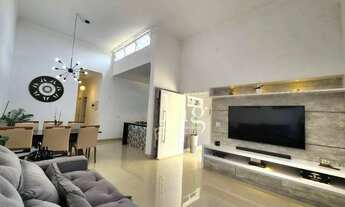 Imagem 2: Casa com 3 quartos, 160 m² - venda por R$ 1.350.000 ou aluguel por R$ 7.996/mês - Condomín