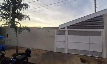 Imagem: Casa para aluguel, 3 quartos, 1 suíte