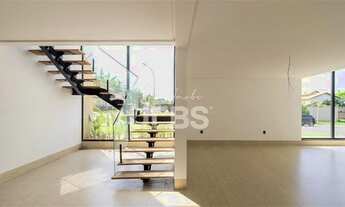 Imagem 2: Jardins Atenas - Casa de Condomínio 5 quartos, sendo 5 suítes