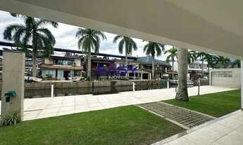 Imagem 5: Linda casa de canal com vaga náutica em Angra dos Reis/RJ!