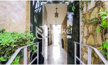 Imagem 6: Sobrado com 388 m², 4 quartos, sendo 1 suíte. À venda no Bosque Da Saúde