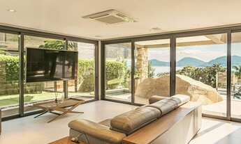 Imagem 7: Casa no condomínio Madre Bertha com vista mar no Cacupé, Florianópolis