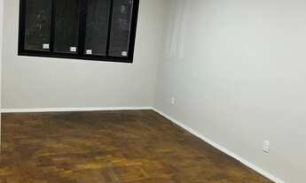 Imagem 6: Apartamento 2 quartos , primeiro andar de escada sem garagem