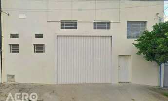 Imagem: Barracão no Mary Dota