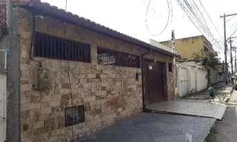 Imagem 2: JUNTO A PRAÇA DA TRINDADE