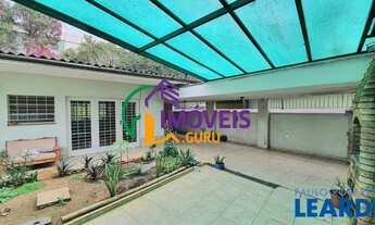 Imagem: CASA ASSOBRADADA - ALTO DA LAPA - SP