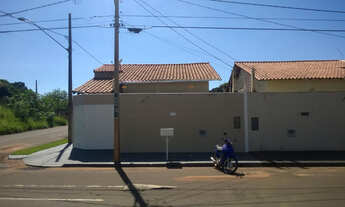 Imagem: Alugo casa em Ituiutaba, 3 quartos a 500