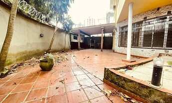 Imagem 5: LOCAÇÃO DE LINDO SOBRADO DE 147m2 COM 2 VAGAS NA PONTA DA PRAIA EM SANTOS-SP