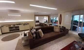 Imagem 2: Casa para Venda em Barueri, Alphaville, 5 dormitórios, 5 suítes, 8 banheiros, 6 vagas