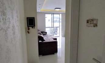 Imagem 2: Excelente apartamento amplo de três dormitórios, sendo um suíte