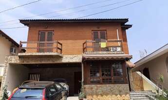 Imagem 1: Casa para Venda em Barueri, Alphaville, 3 dormitórios, 3 suítes, 5 banheiros, 4 vagas