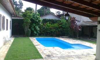 Imagem: Cigarras - Residência a 250 metros do mar