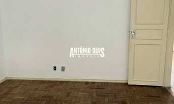 Imagem 3: Sobrado residencial ou comercial - sem garagem - em frente ao Colégio Academia